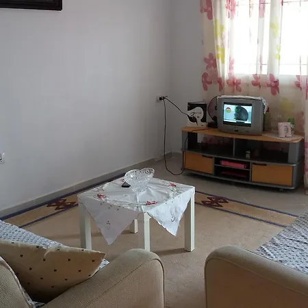 Adriatik Ruci Apartment Ksamil
