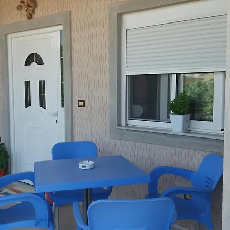 شقة Adriatik Ruci كساميل